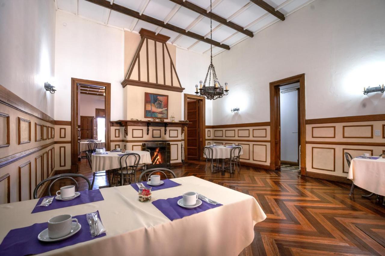 Mariapolis Alta Gracia Hotel Exterior photo